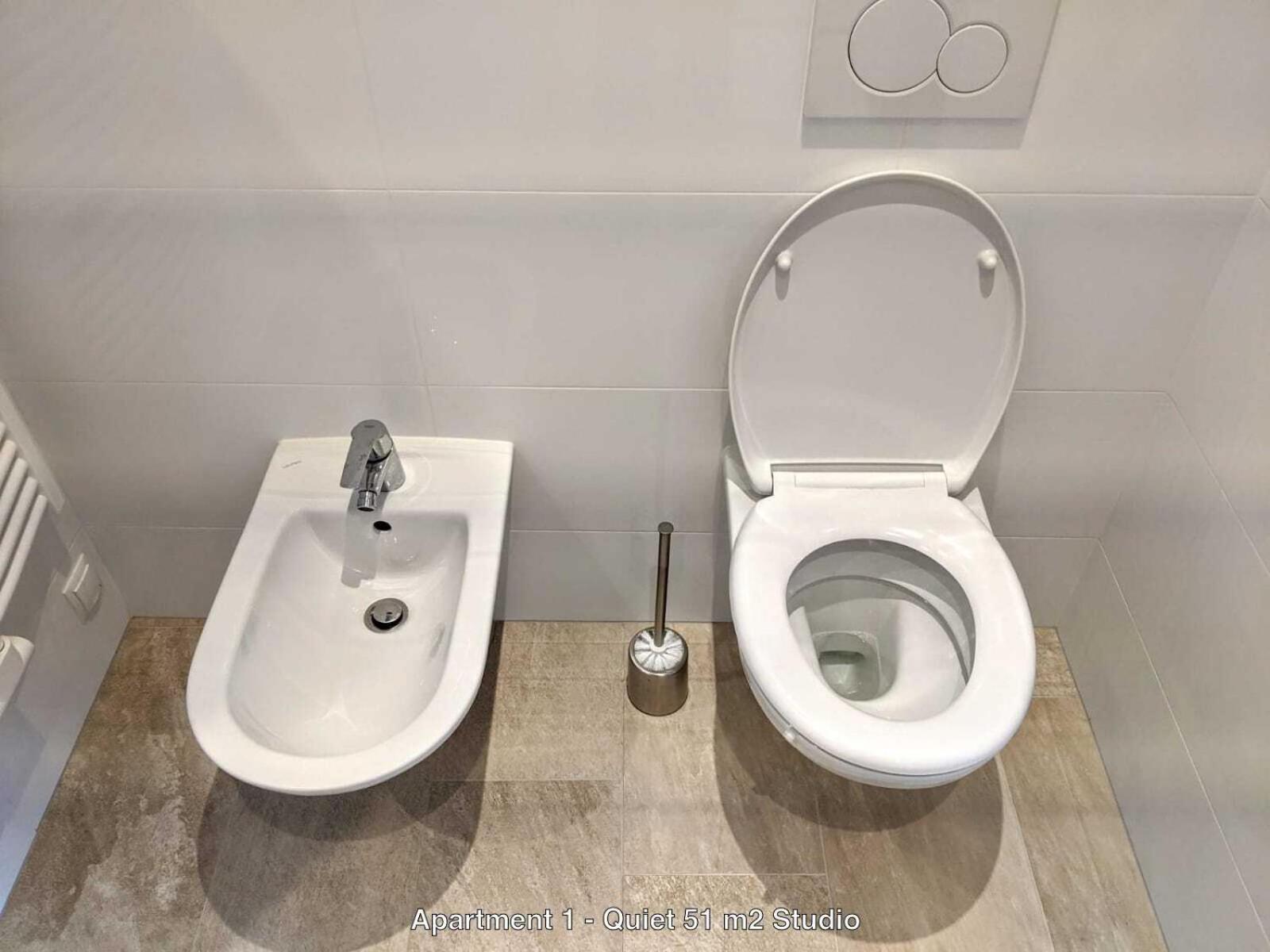 Clearvuehome Apartments Bratislava Slavin Extérieur photo